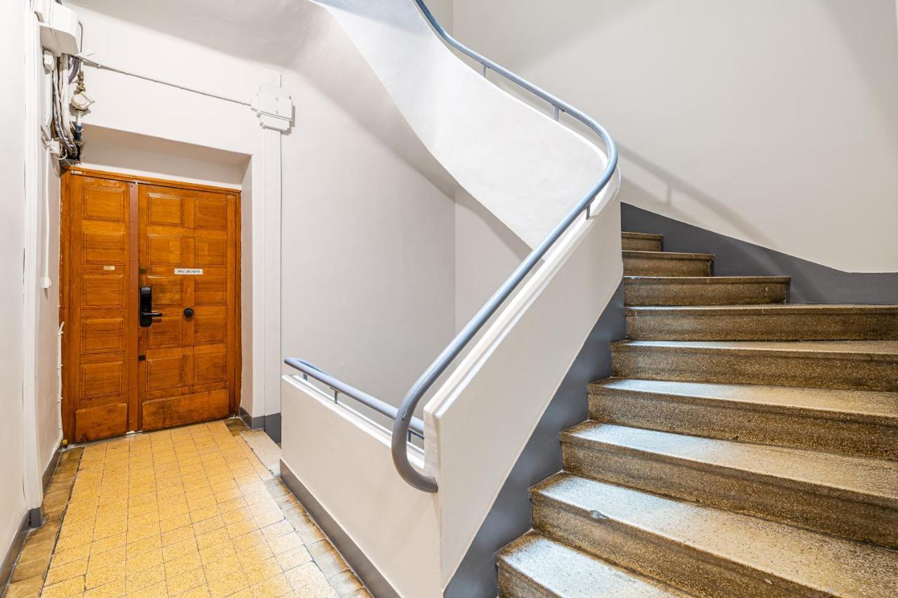 Studio Travel 24M2, 120M Vieux-Port ,Clim , Wifi ,Acces Autonome Avec Code Марсель Экстерьер фото