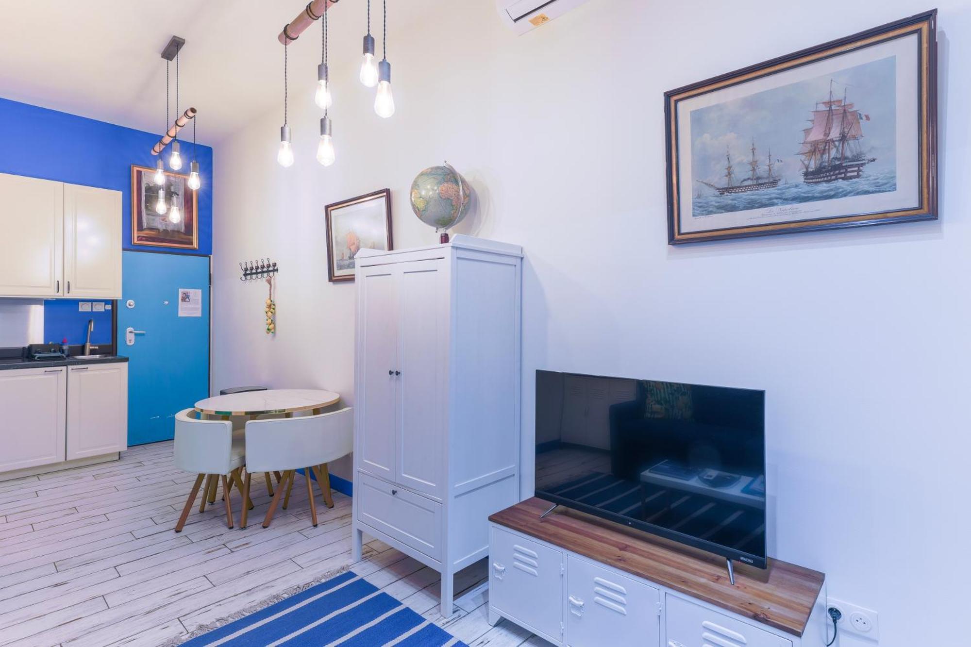 Studio Travel 24M2, 120M Vieux-Port ,Clim , Wifi ,Acces Autonome Avec Code Марсель Экстерьер фото